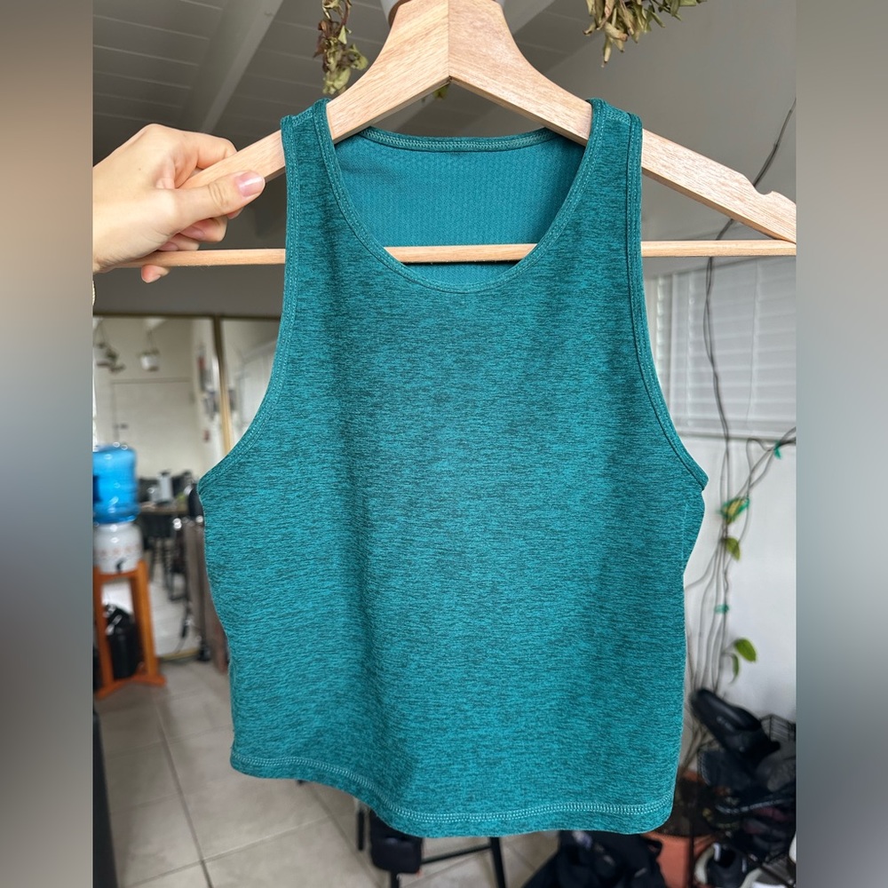 Elevation Plyo Tank Vuori small